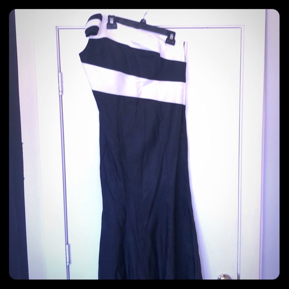 Nice ball gown ladies or formal or even a wedding